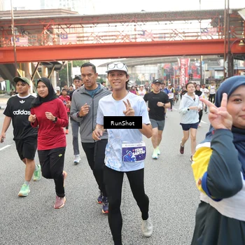 Runner Photo 4690485