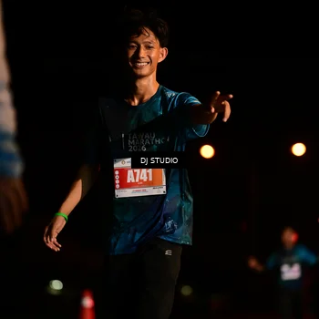 Runner Photo 4690551