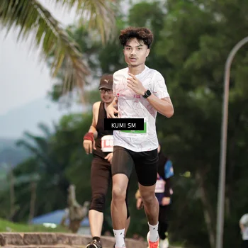 Runner Photo 4690555