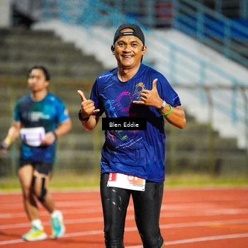 Runner Photo 4690615