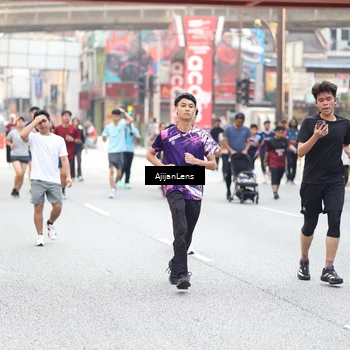 Runner Photo 4690663