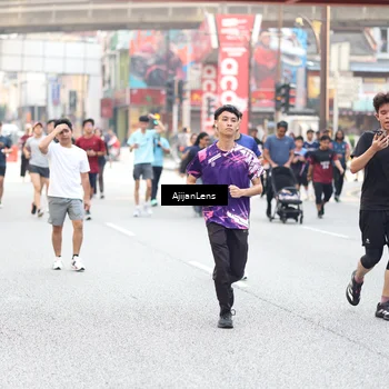 Runner Photo 4690676