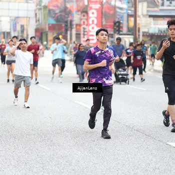 Runner Photo 4690684