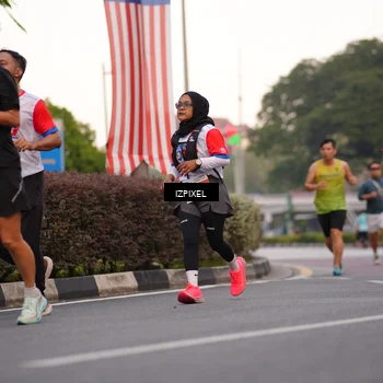 Runner Photo 4690699