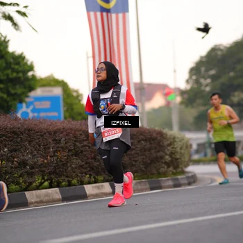 Runner Photo 4690715