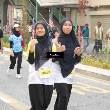 Runner Photo 4690758