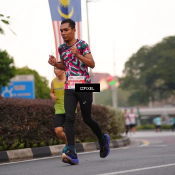 Runner Photo 4690766