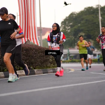 Runner Photo 4690837