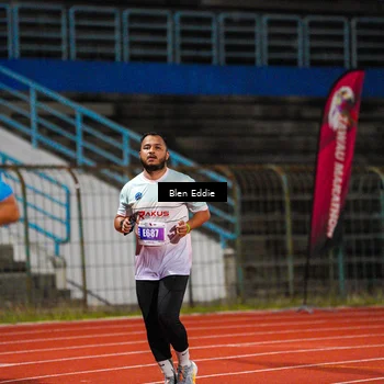 Runner Photo 4690849