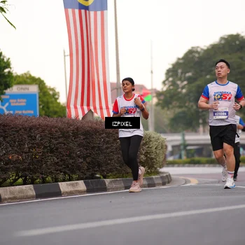 Runner Photo 4690859