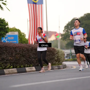 Runner Photo 4690872