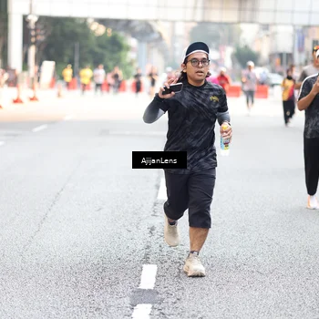 Runner Photo 4690886