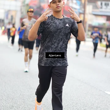 Runner Photo 4690908