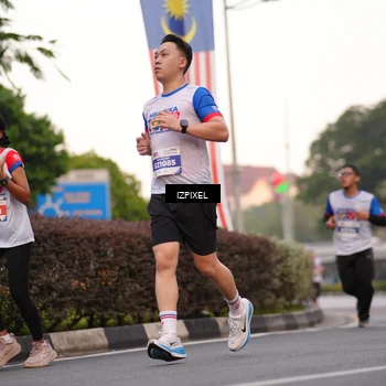 Runner Photo 4690923