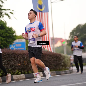 Runner Photo 4690929