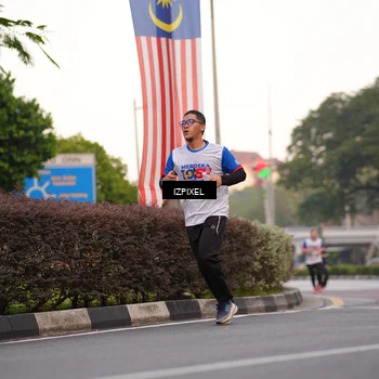Runner Photo 4690938