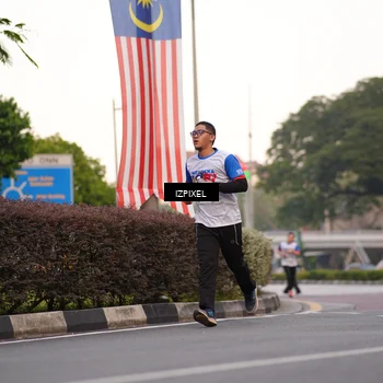 Runner Photo 4690949