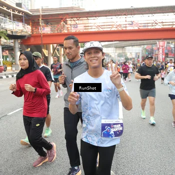 Runner Photo 4690955
