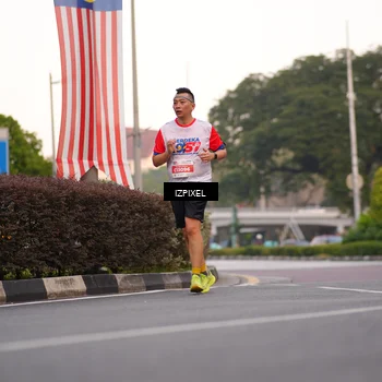 Runner Photo 4691035