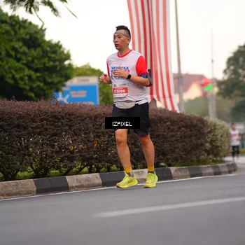 Runner Photo 4691071