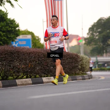 Runner Photo 4691074