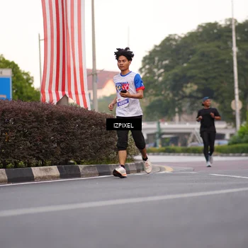 Runner Photo 4691105