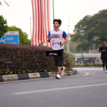 Runner Photo 4691112