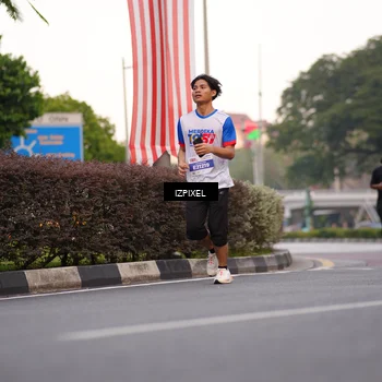 Runner Photo 4691113