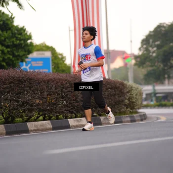Runner Photo 4691120