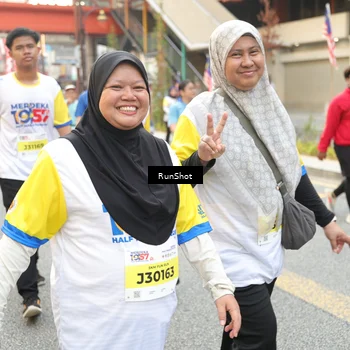 Runner Photo 4691174