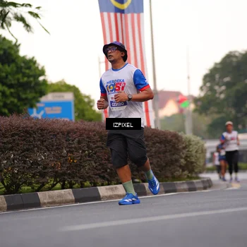 Runner Photo 4691211