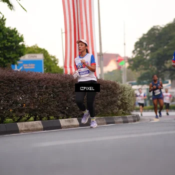 Runner Photo 4691243