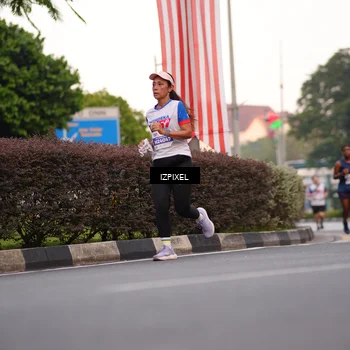 Runner Photo 4691245
