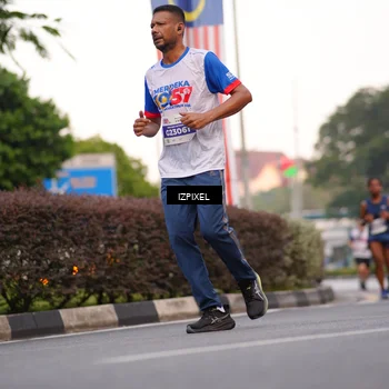 Runner Photo 4691291