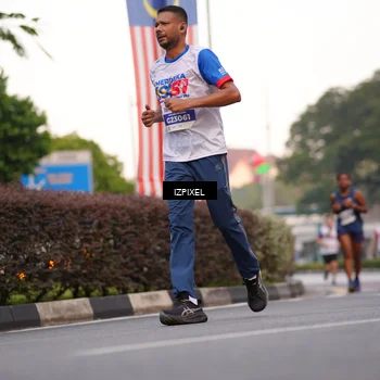 Runner Photo 4691294