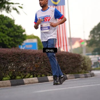 Runner Photo 4691298