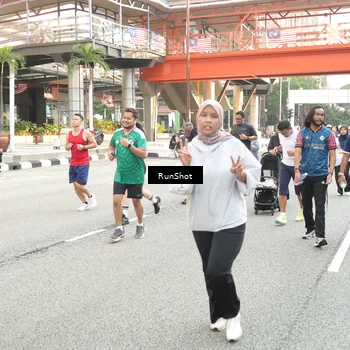 Runner Photo 4691331