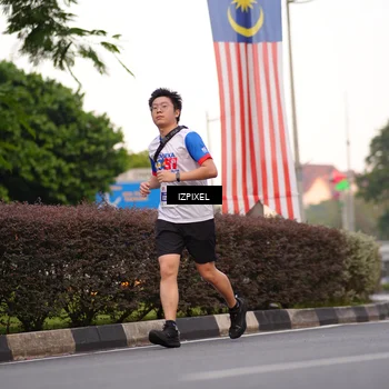 Runner Photo 4691413