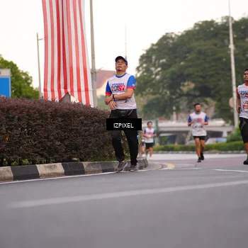 Runner Photo 4691419