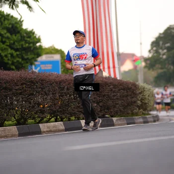 Runner Photo 4691444