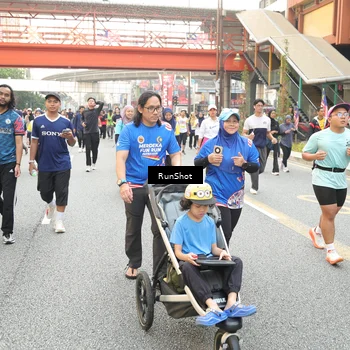 Runner Photo 4691449