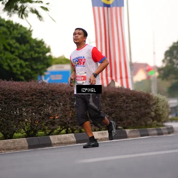 Runner Photo 4691473