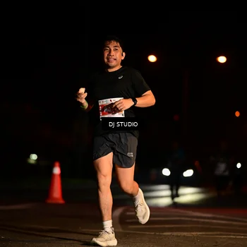 Runner Photo 4691494