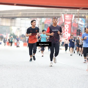 Runner Photo 4691511