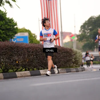 Runner Photo 4691531