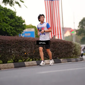 Runner Photo 4691534