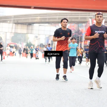 Runner Photo 4691559