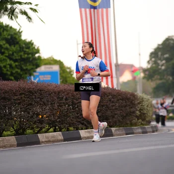 Runner Photo 4691565