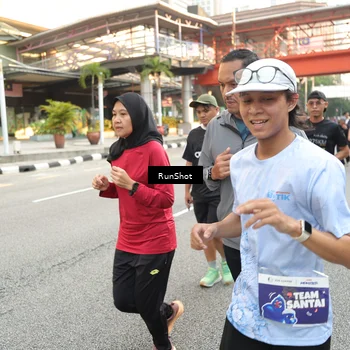 Runner Photo 4691607