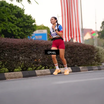 Runner Photo 4691616